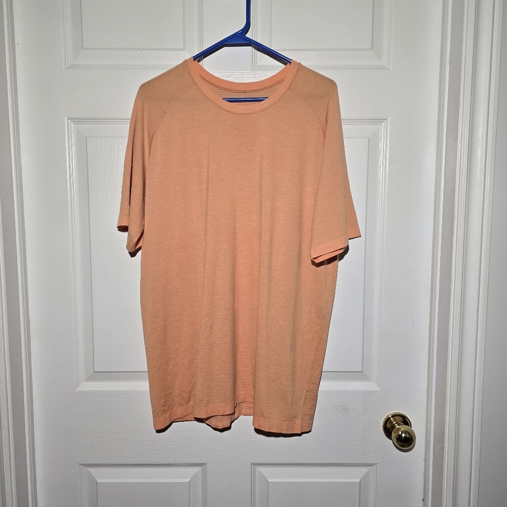 LULULEMON metal Vent Tech T-shirt